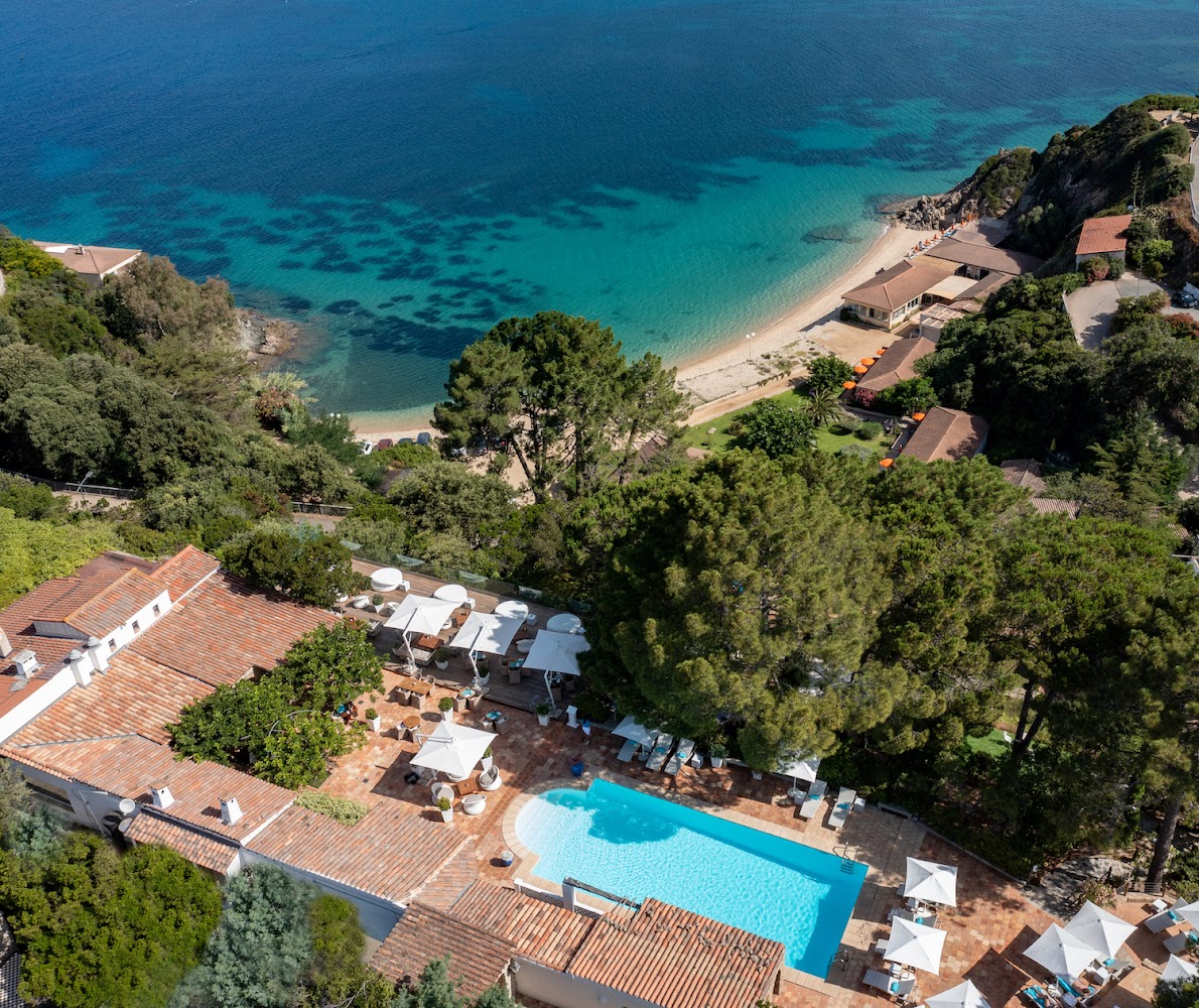 HOTEL A'MARE CORSICA - SEASIDE SMALL RESORT