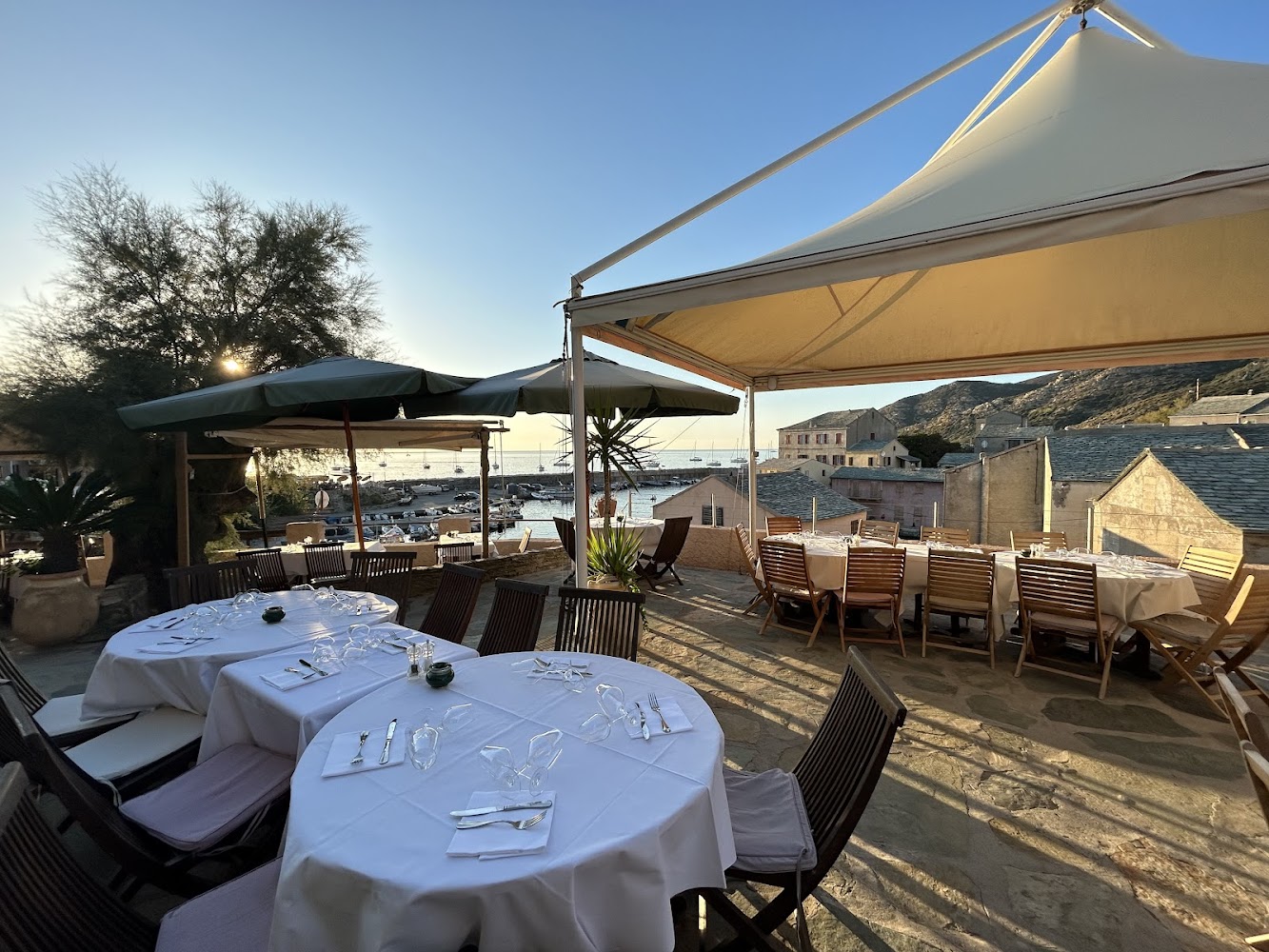 Hôtel Restaurant Le Vieux Moulin