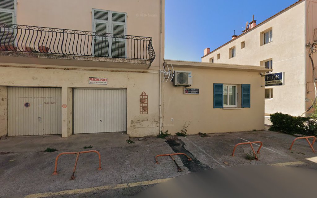 Maxime Hotel